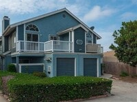 Building Photo - PB 3br Townhome $6000 to share Pacific Beach 3 Br Townhome 2 Car Garage Modern Appliances