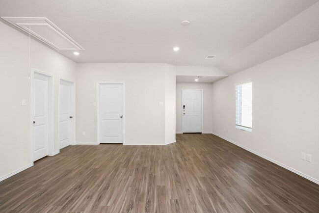 Building Photo - 3040 Wild Indigo Trl