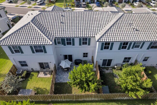 Building Photo - 11881 NW 46th St