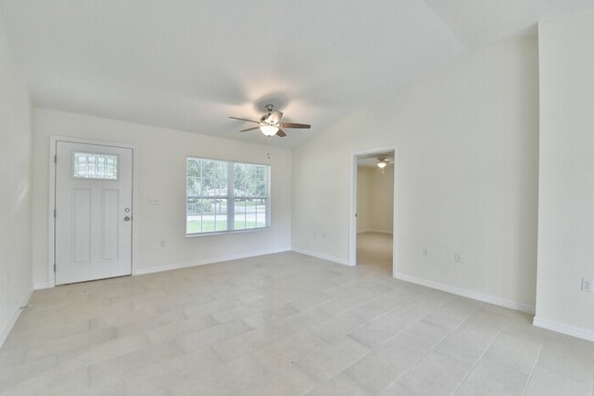 Building Photo - 6128 NW 47 Pl