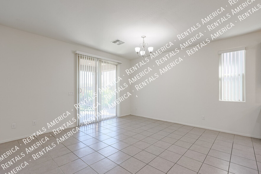 Building Photo - 15734 W McKinley St