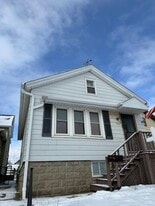 Building Photo - 2323 S Logan Ave