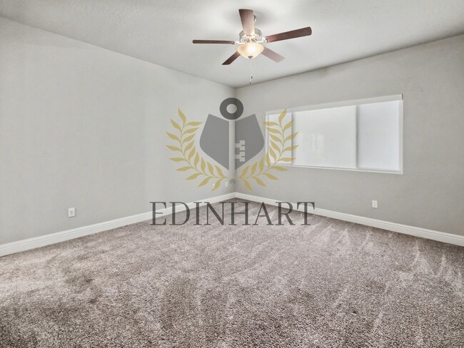 Building Photo - 1132 S Simon St