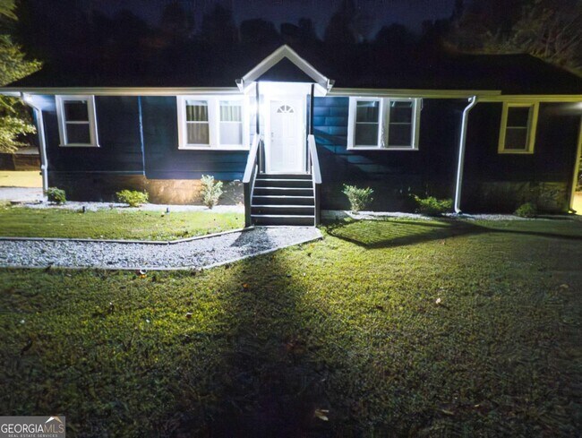 Building Photo - 6557 Woodrow Rd