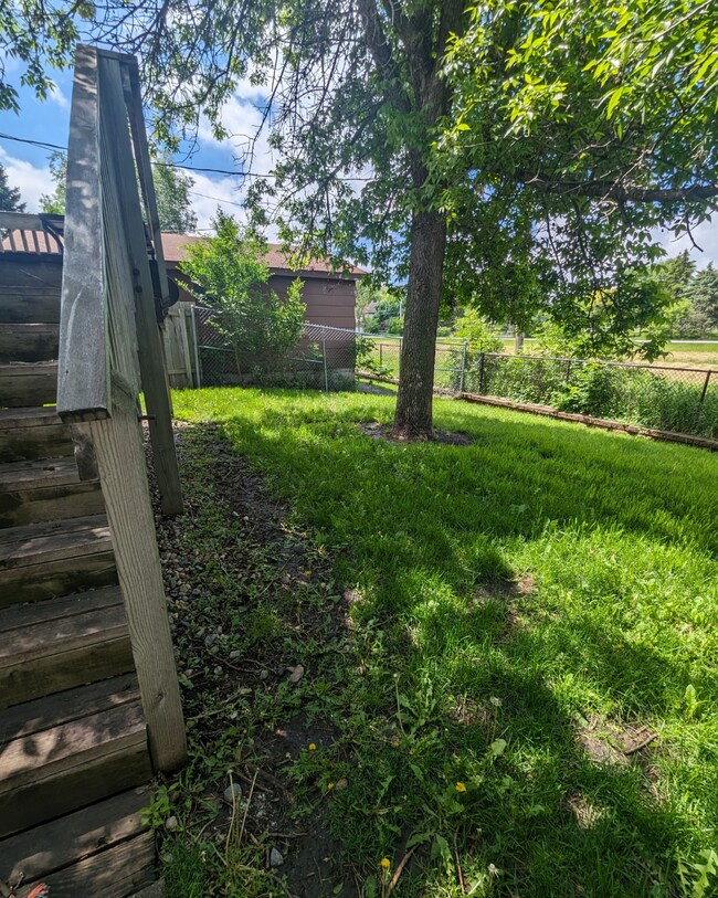 Building Photo - 715 21st St S