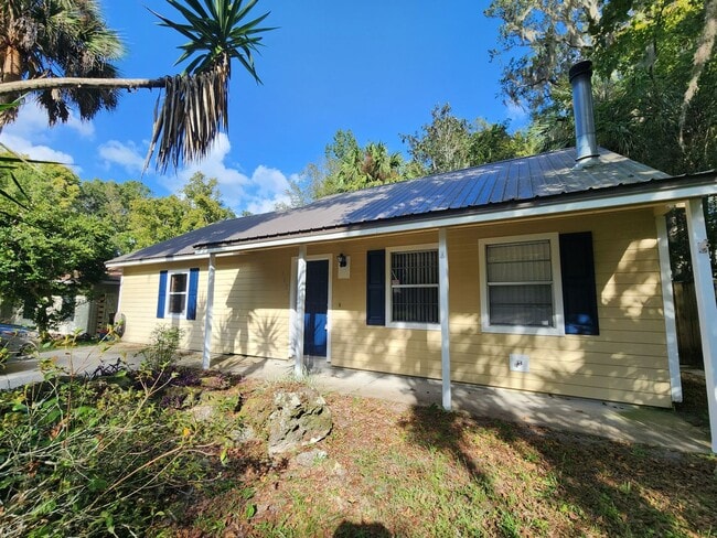 Building Photo - 4629 SW 57th Dr