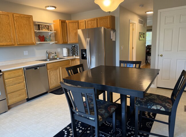 Building Photo - Welcome to your new home!