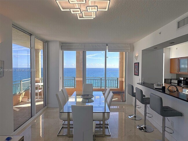 Building Photo - 2080 S Ocean Dr