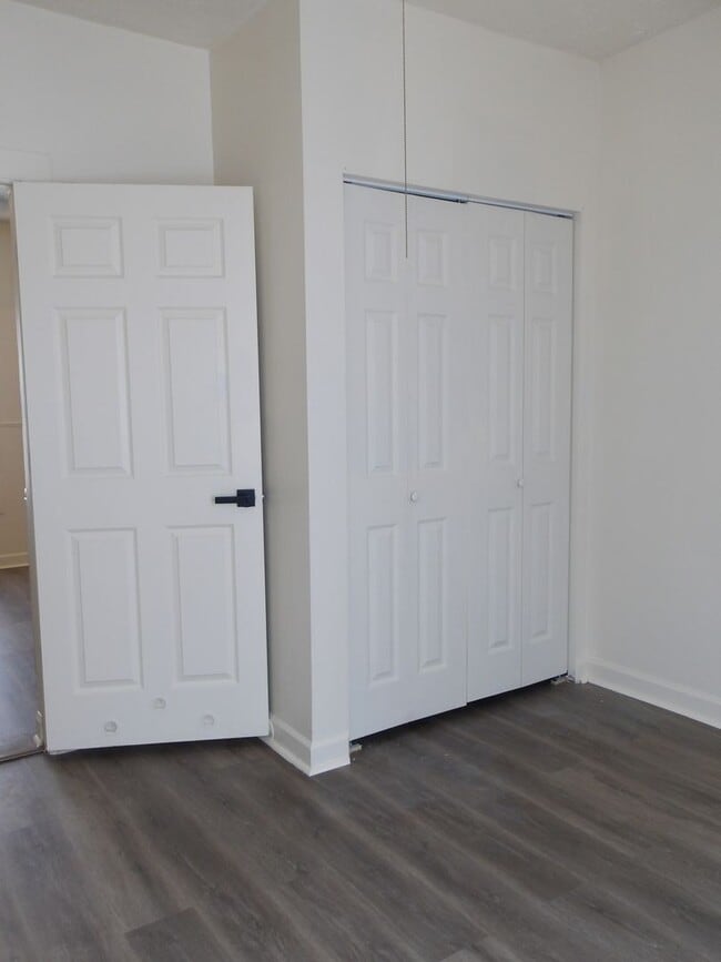 Building Photo - Remodeled 3BR/1BA House off of Taylor Blvd.