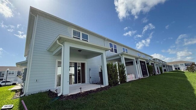 Building Photo - 2599 Winsome Wy