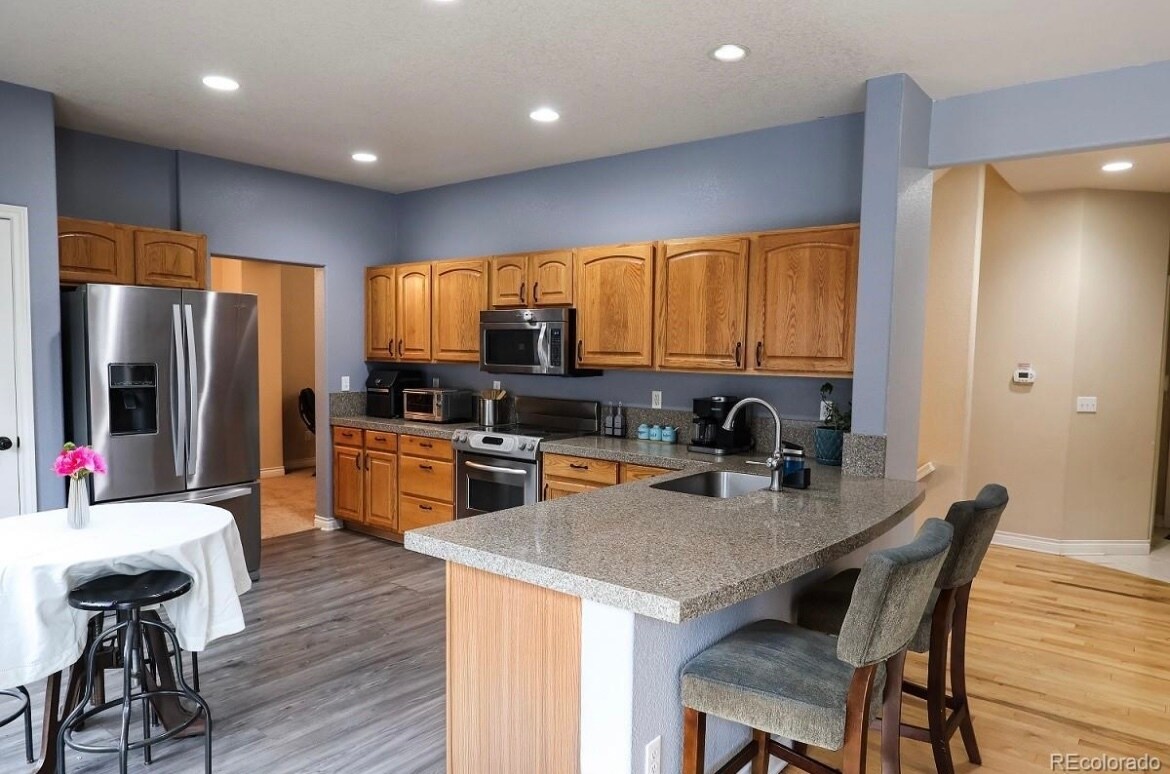 Building Photo - 7627 Halleys Dr