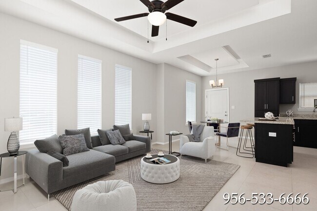 Building Photo - 1612 Deer Hls