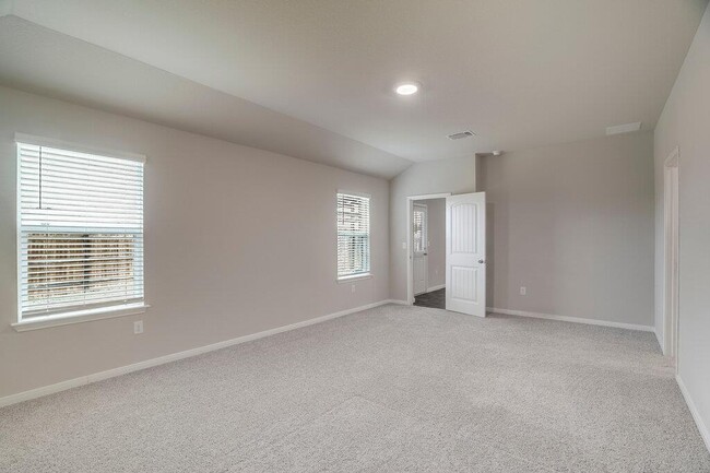 Building Photo - 1007 Coolridge Ct