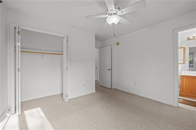 Building Photo - 18 Chapel St