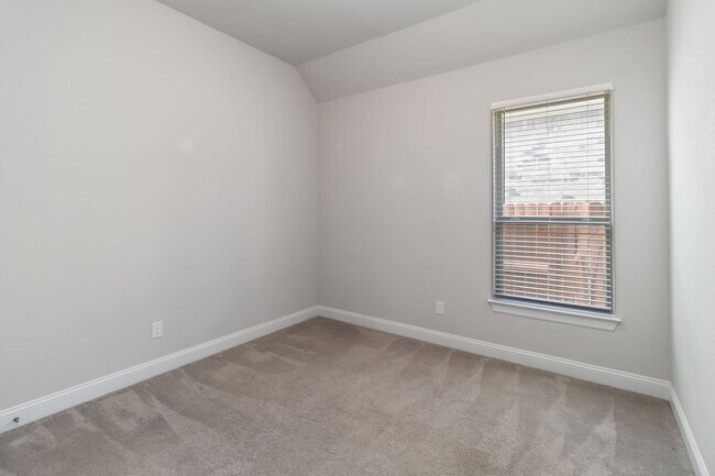 Building Photo - Beautiful 3-bed, 2-bath home for lease in the Oaks at San Gabriel in Georgetown!