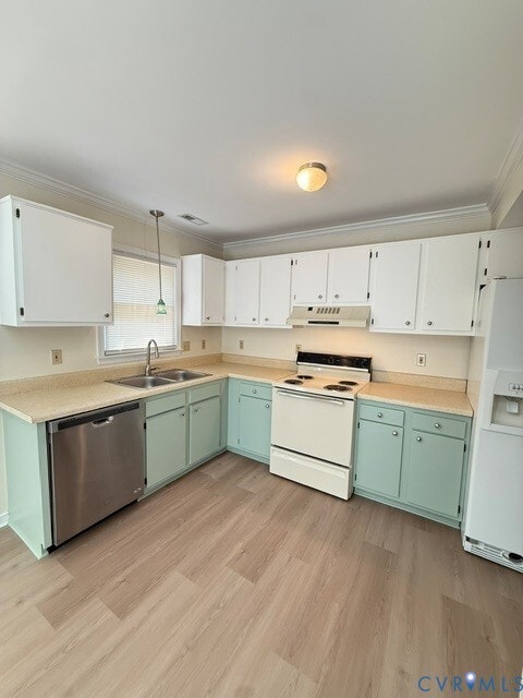 Building Photo - 10405 Gibsons Landing Dr