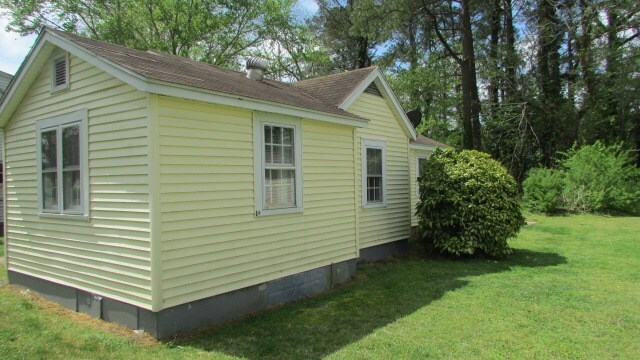 Building Photo - 25362 Virginia Ave