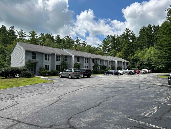 Building Photo - 25 Charlonne St