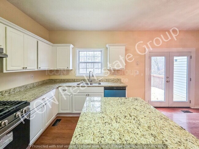 Building Photo - 516 Bruin Ct