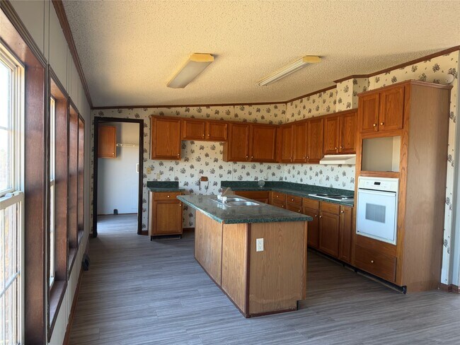 Building Photo - 1544 Rd 5860