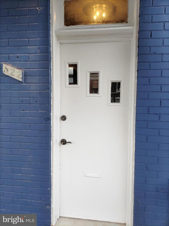 Building Photo - 622 Linnard St