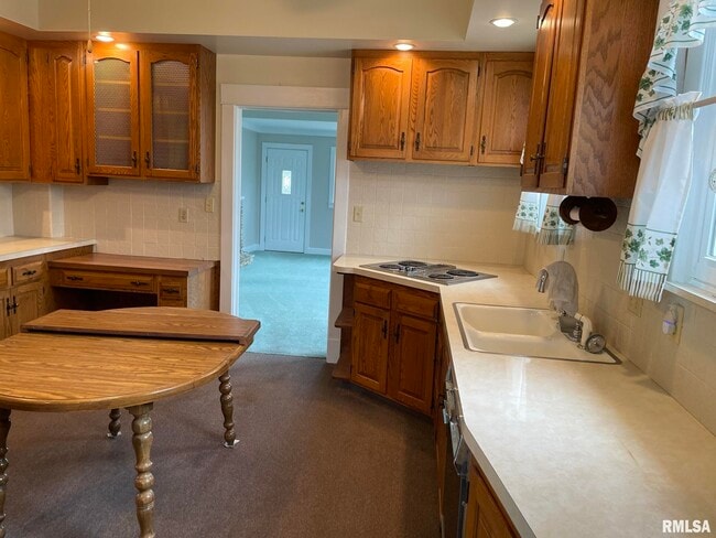 Building Photo - 2206 Pacific St