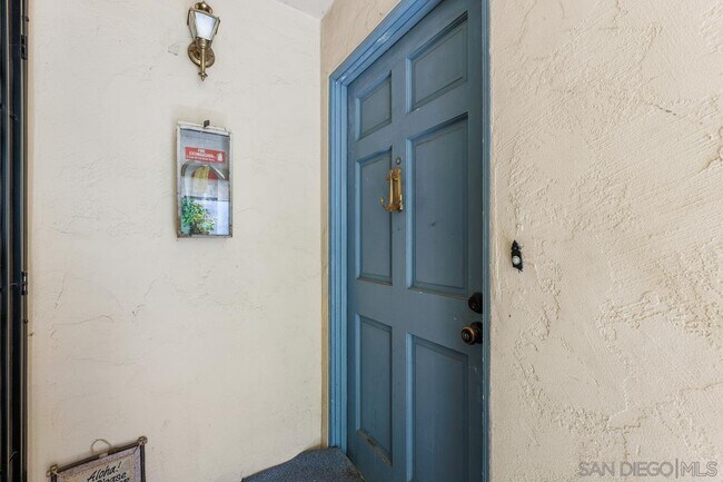 Building Photo - 4800 Williamsburg Ln