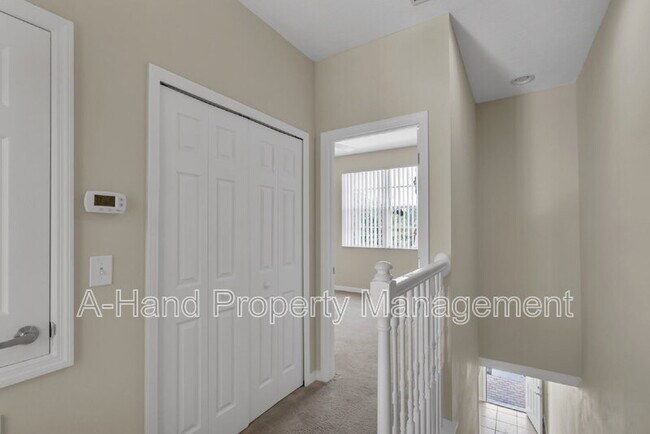 Building Photo - 1413 Retreat Cir