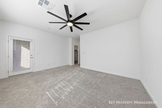 Building Photo - 1531 Emilia Xing Pl