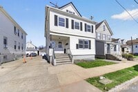 Building Photo - 125 Lowell St