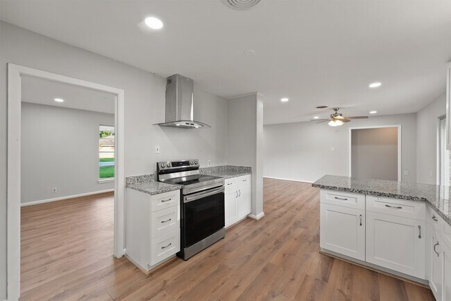 Building Photo - 3015 Peppermill Rd