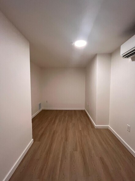 Building Photo - 329 Pacific Ave