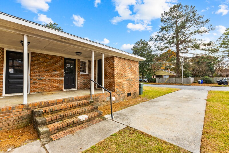 Building Photo - 105 N Meade St