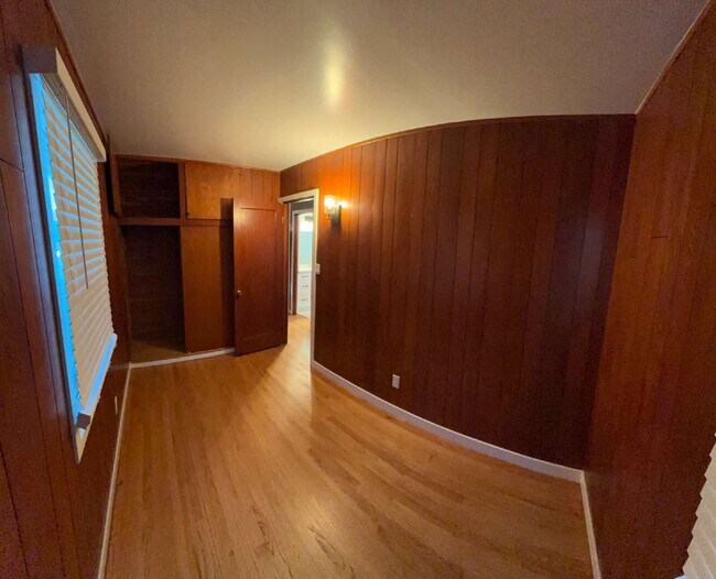 Building Photo - !!! OPEN HOUSE !!! - Every Sunday in May/June - 4:00pm to 7:00pm
