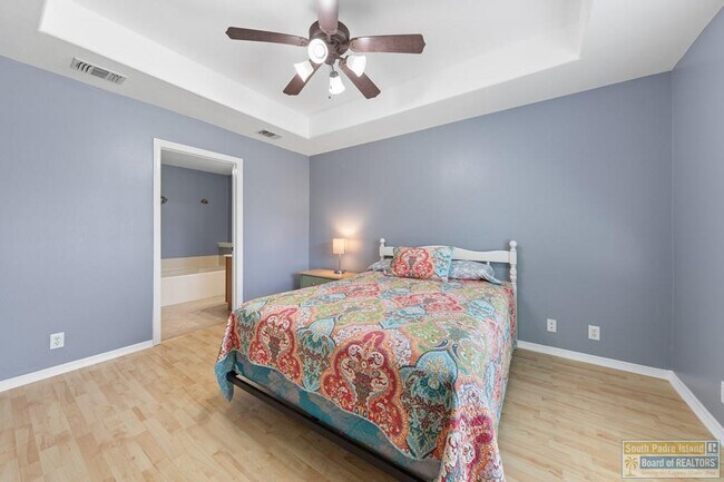 Building Photo - 40 Augusta W