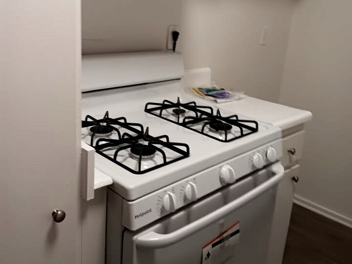 Building Photo - 15116 Parthenia St