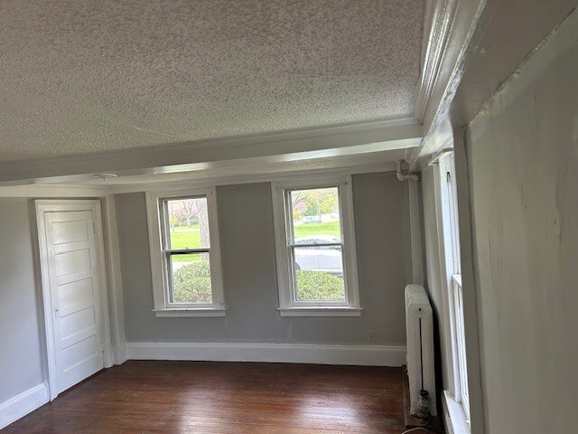 Building Photo - 108 Broad St
