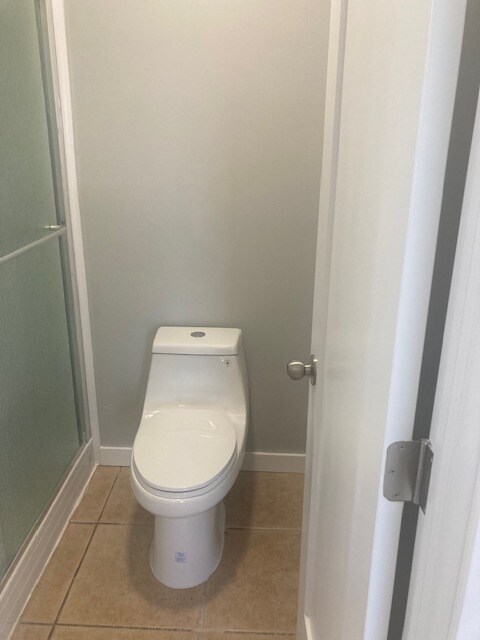 Mbath - 6402 Royal Woods Dr