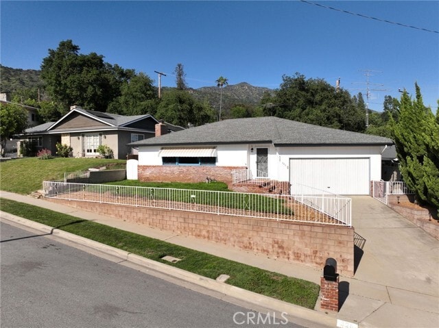 Primary Photo - 326 Meadow Ln