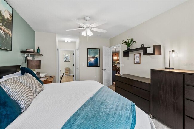 Building Photo - 100 Canopy Walk Ln