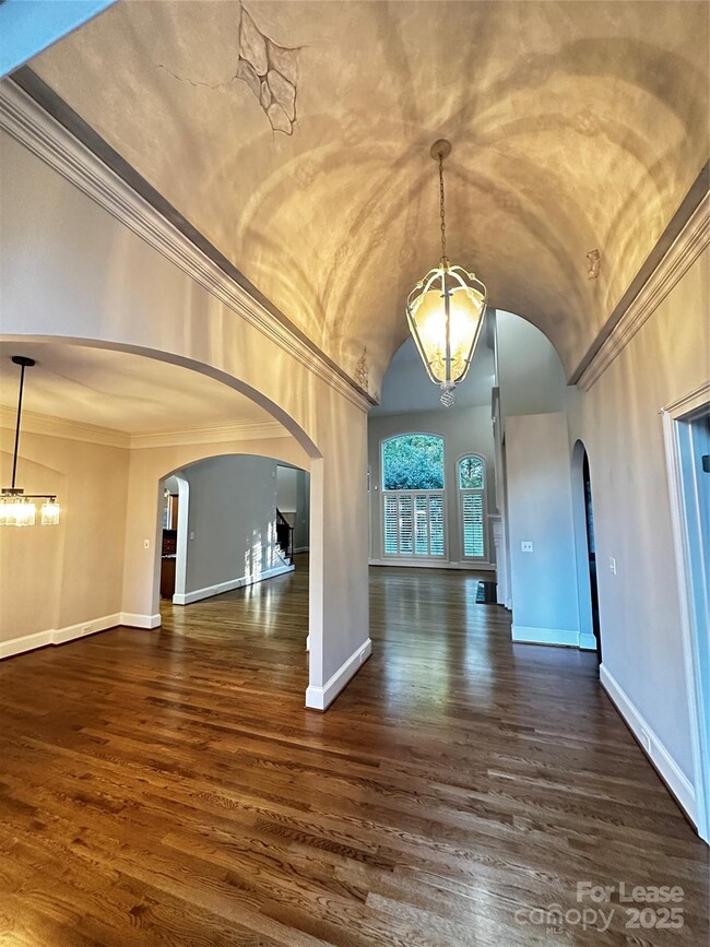 Building Photo - 5523 Challis View Ln