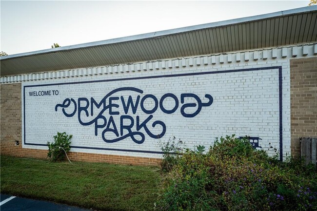 Building Photo - 845 Ormewood Terrace SE