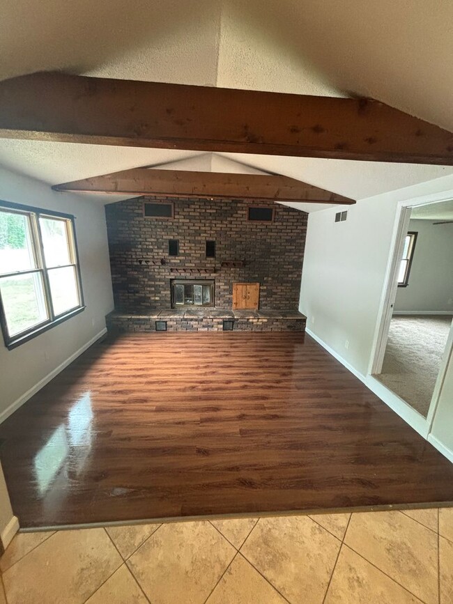 Building Photo - 2167 Sandy Ridge Rd