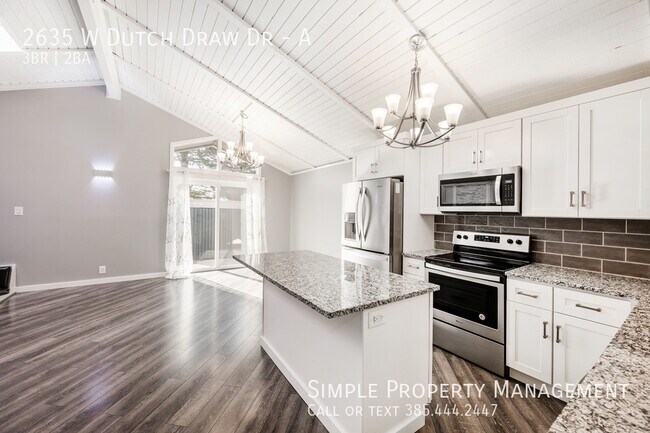 Building Photo - 2635 W Dutch Draw