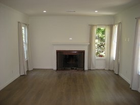 Building Photo - 838 14th St