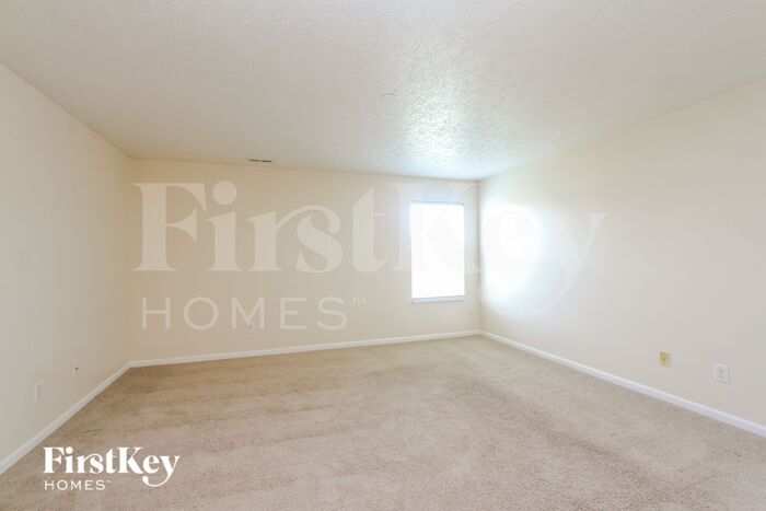 Building Photo - 10920 Middlebrook Ln
