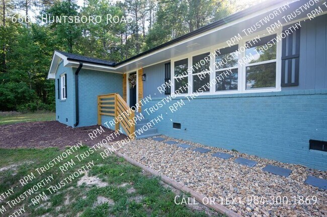 Building Photo - 6561 Huntsboro Rd