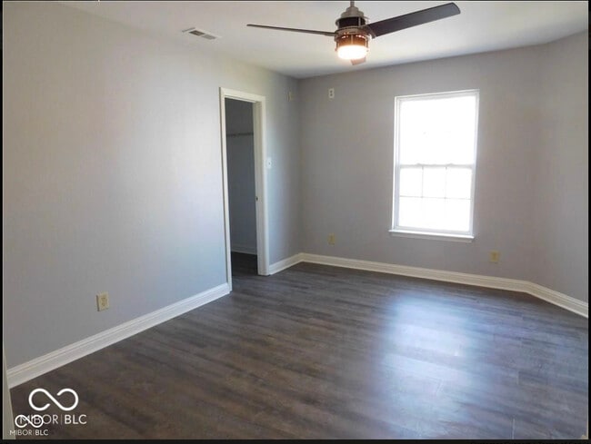 Building Photo - 13203 United Dr