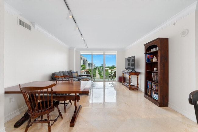 Building Photo - 99 SE Mizner Blvd