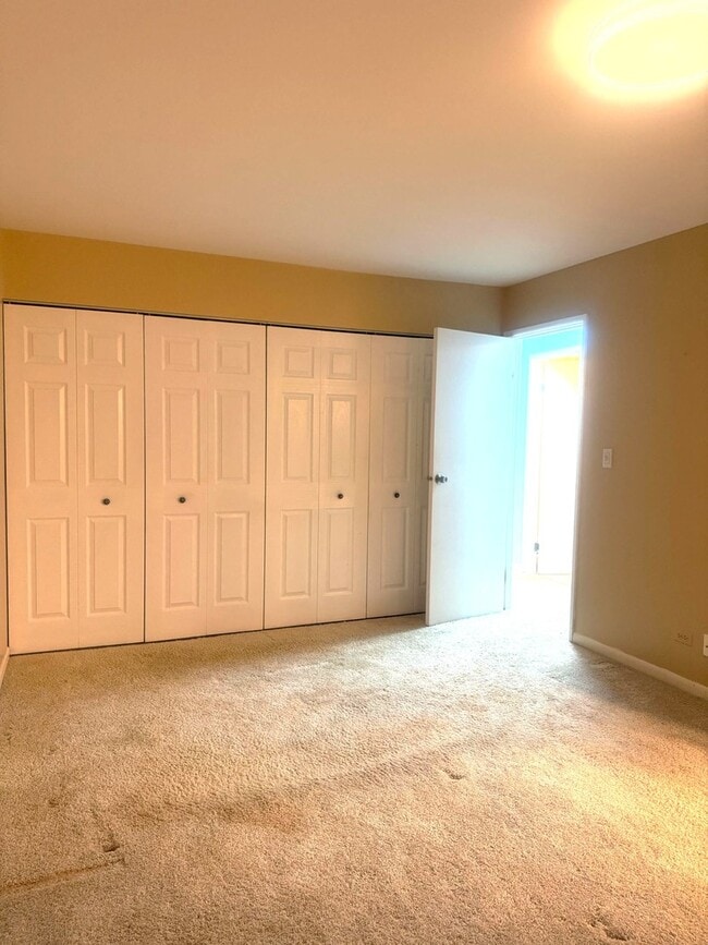 Building Photo - 434 Dogwood Terrace